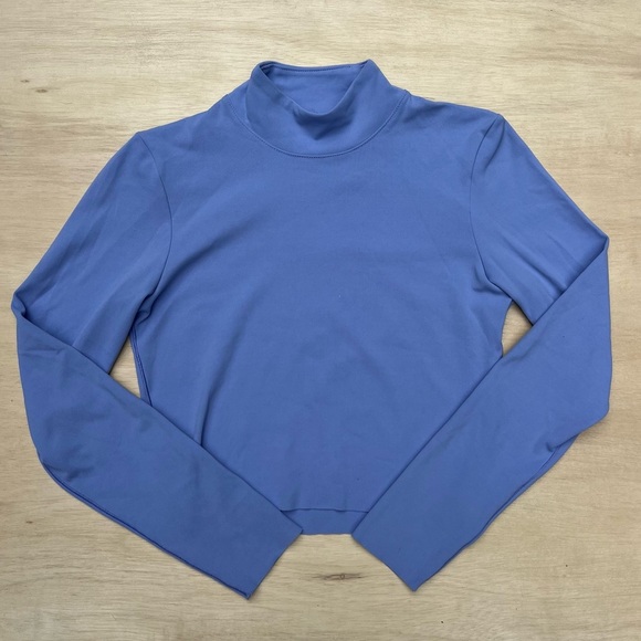 Nike Tops - Nike Yoga women’s XS long sleeve collared purple running athletic shirt